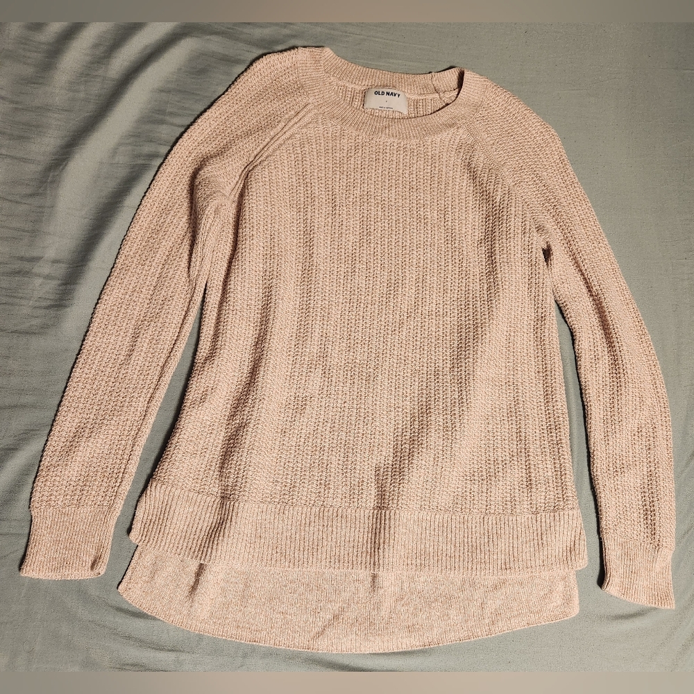 Old navy pinkish tan scoop neck sweater
